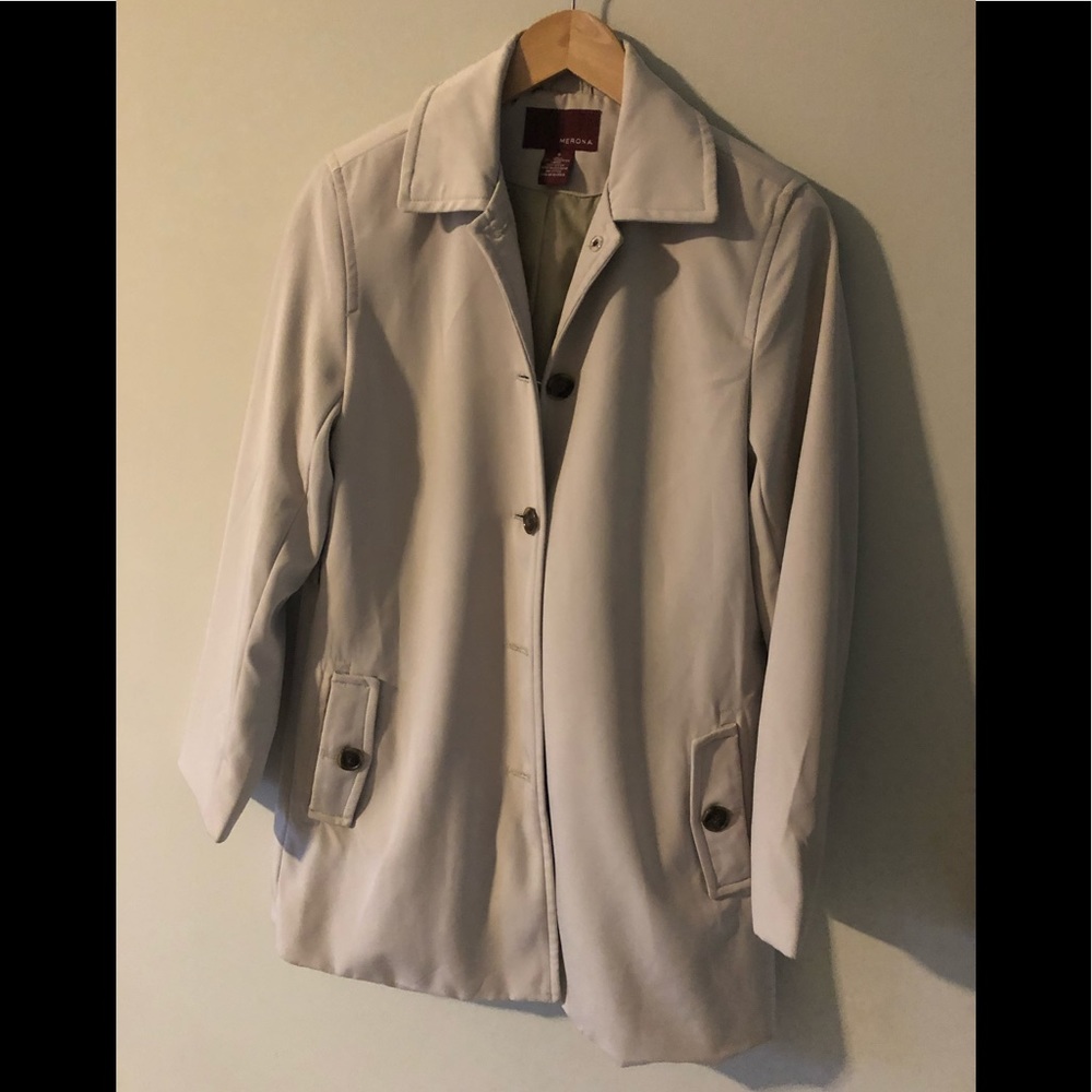Ladies Beige Trench Coat, Small